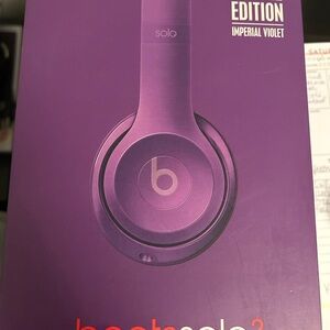 Beats Solo2 Wired Headphones - Royal Edition Imperial Violet
